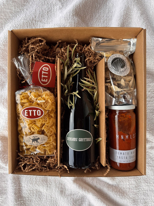 Wine & Dinner Gift Box